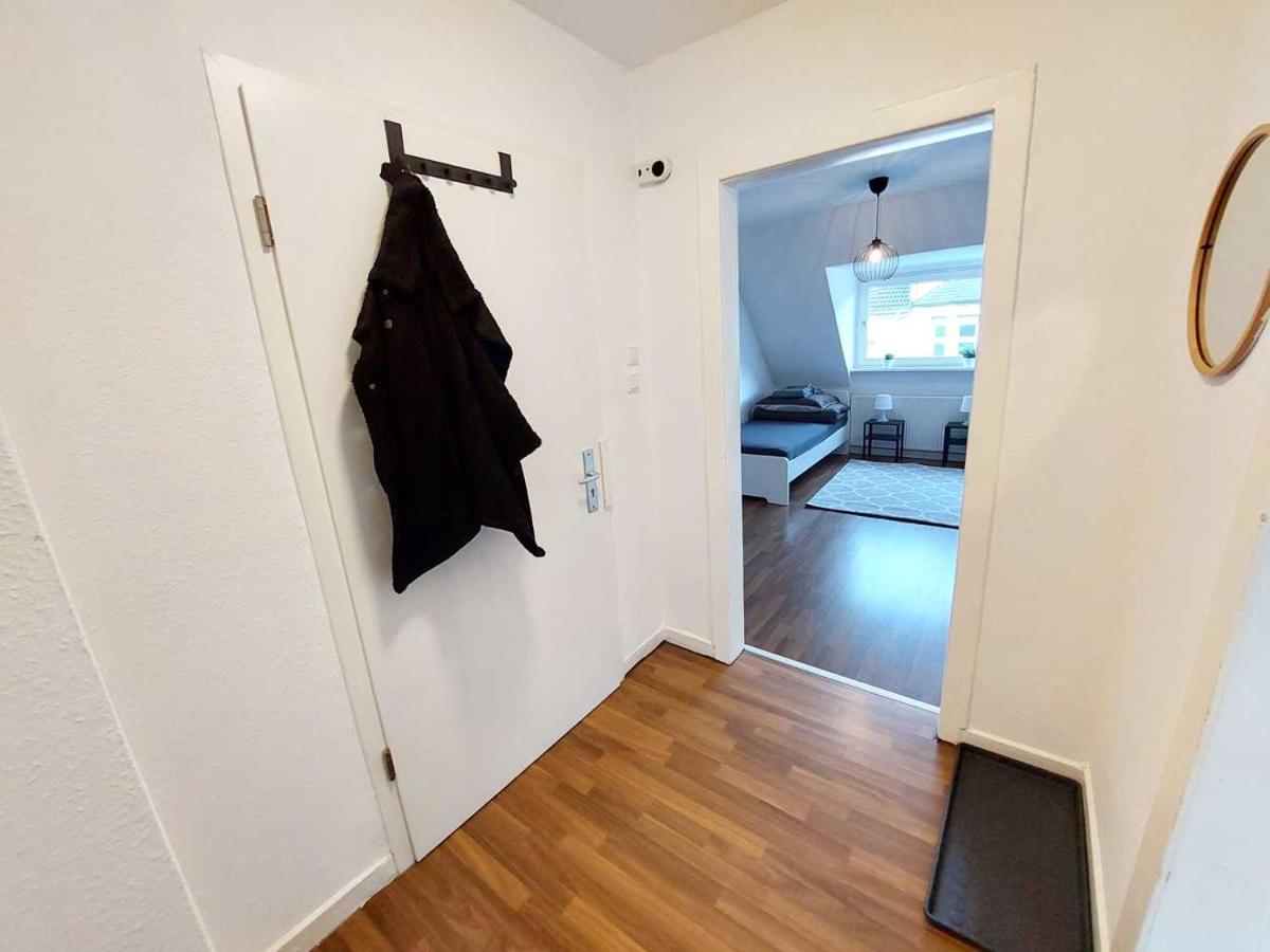 Cozy Apartment With Garden In Гелзенкирхен Екстериор снимка