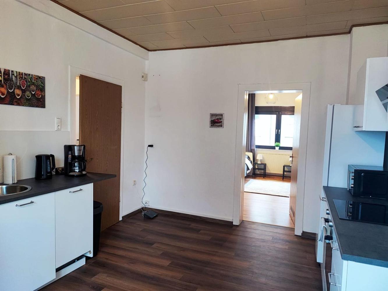 Cozy Apartment With Garden In Гелзенкирхен Екстериор снимка