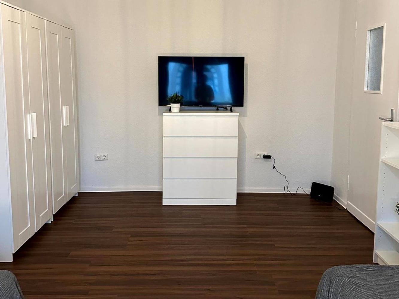 Cozy Apartment With Garden In Гелзенкирхен Екстериор снимка